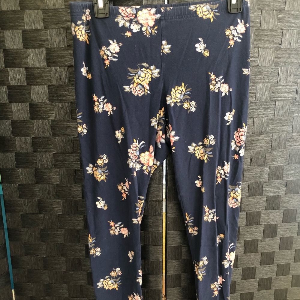 Old Navy Florals Leggings